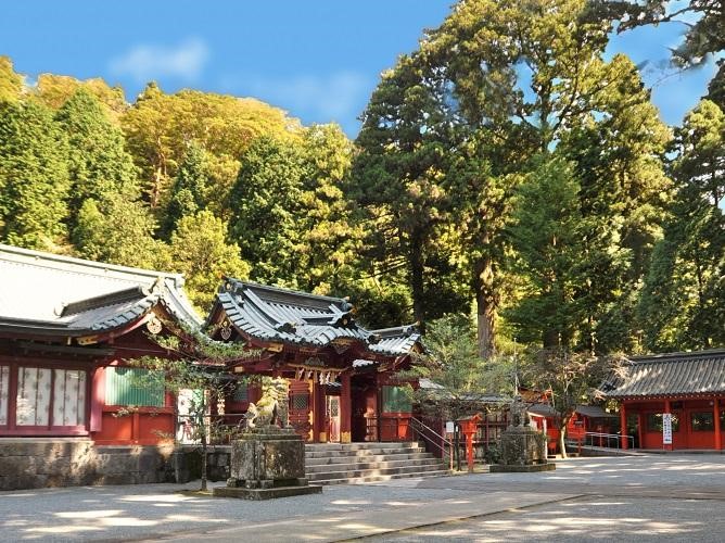 秋の箱根で結婚式　神社と披露宴ができる会場おすすめ５選　箱根神社